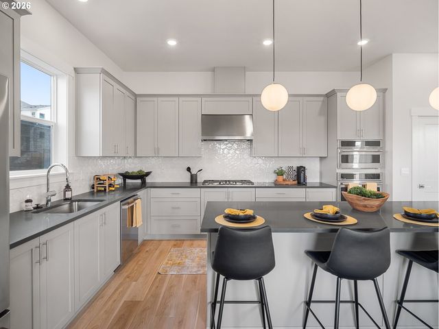 11661 Sw Hayrick Ter, Beaverton, OR 97007