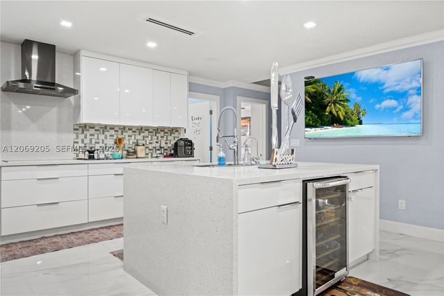 5030 SW 170th Ave, Southwest Ranches, FL 33331