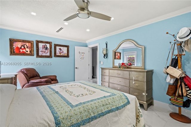 5030 SW 170th Ave, Southwest Ranches, FL 33331