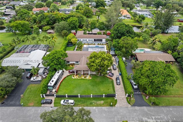 5030 SW 170th Ave, Southwest Ranches, FL 33331
