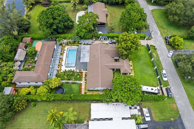 5030 SW 170th Ave, Southwest Ranches, FL 33331