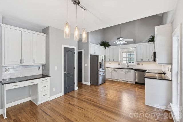 9101 Pitcairn Drive, Tega Cay, SC 29708