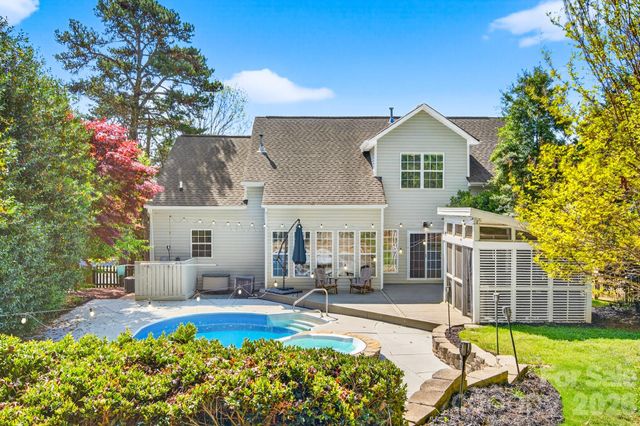 9101 Pitcairn Drive, Tega Cay, SC 29708