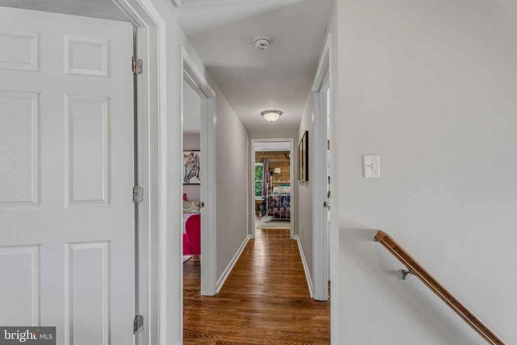 Image 17 of property listing at 506 BROOK RD, Baltimore, MD 21286