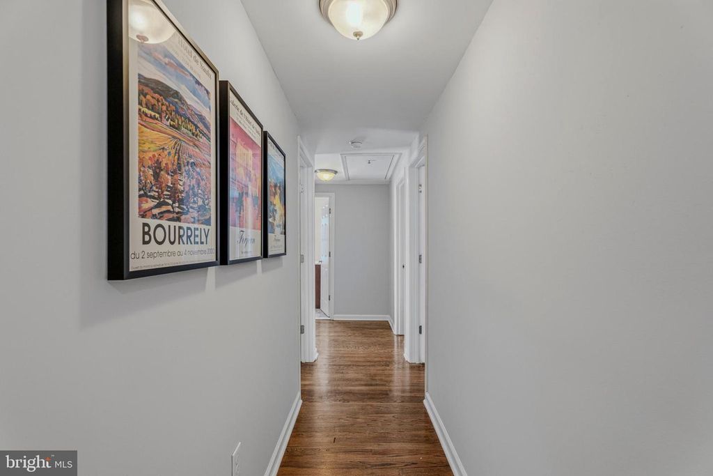 Image 24 of property listing at 506 BROOK RD, Baltimore, MD 21286