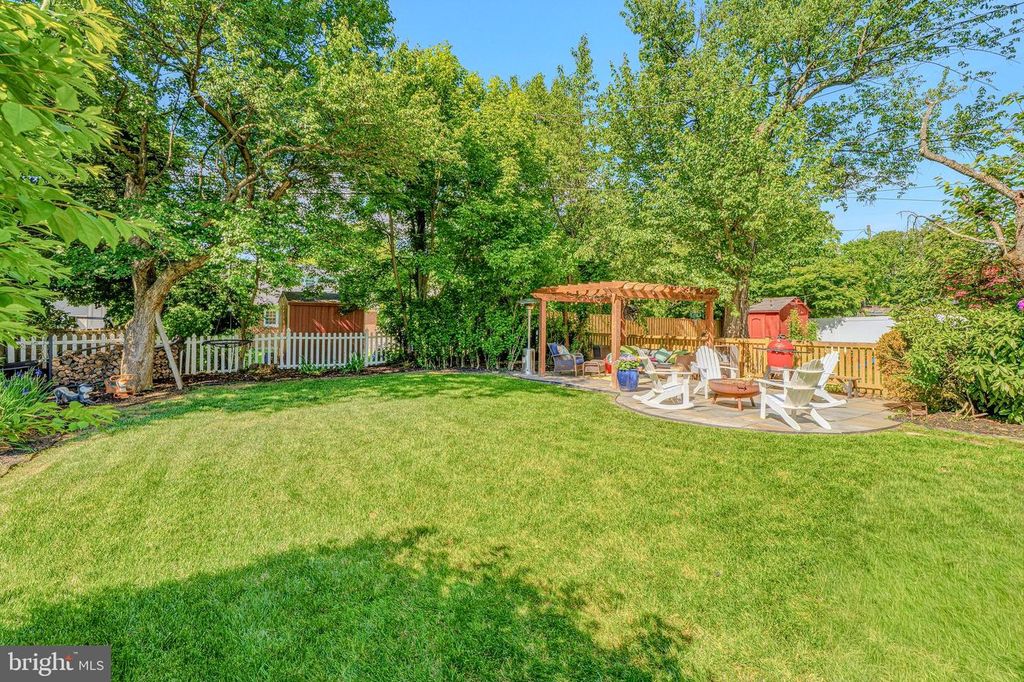 Image 43 of property listing at 506 BROOK RD, Baltimore, MD 21286