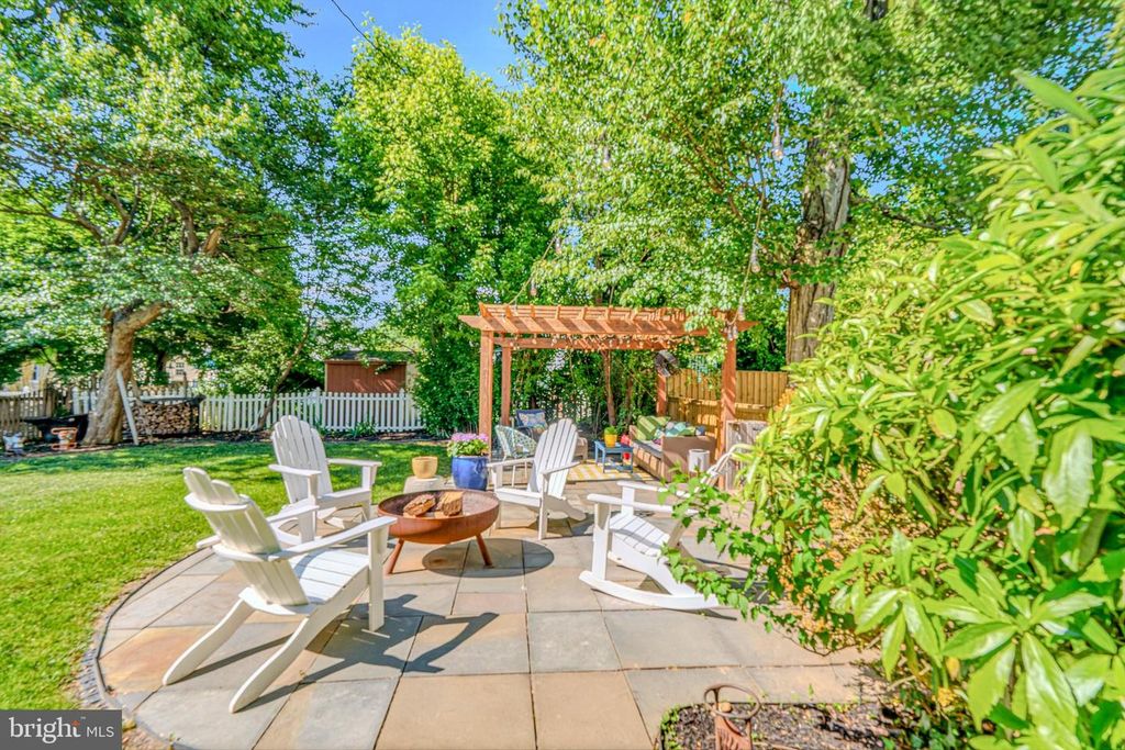 Image 46 of property listing at 506 BROOK RD, Baltimore, MD 21286