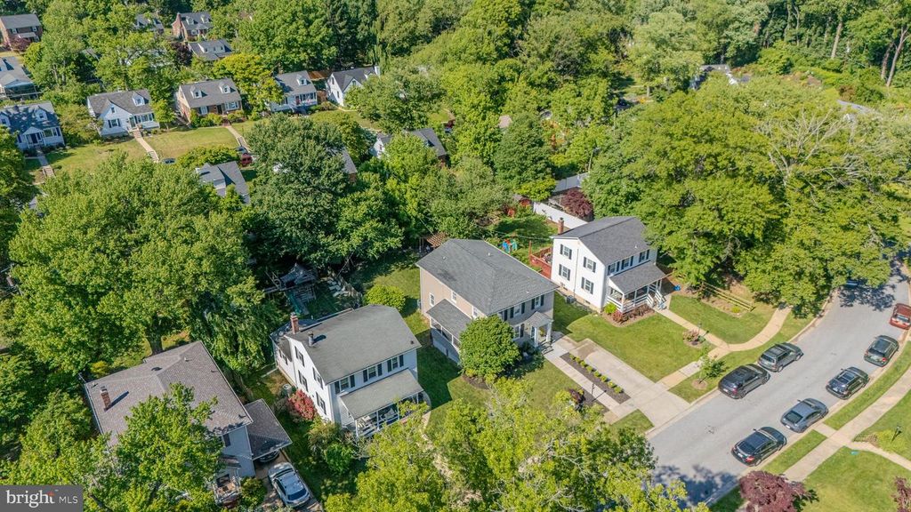 Image 50 of property listing at 506 BROOK RD, Baltimore, MD 21286