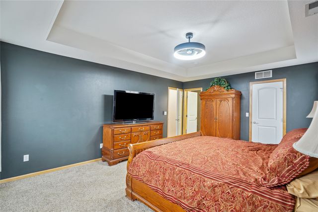 2758 NW 155th Court, Clive, IA 50325