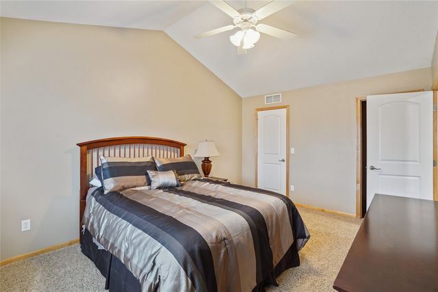 2758 NW 155th Court, Clive, IA 50325