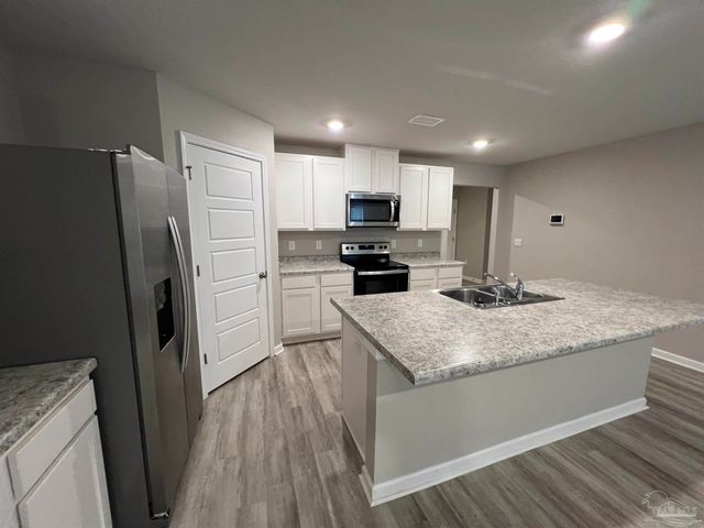 6161 Native Dancer Way, Pensacola, FL 32526