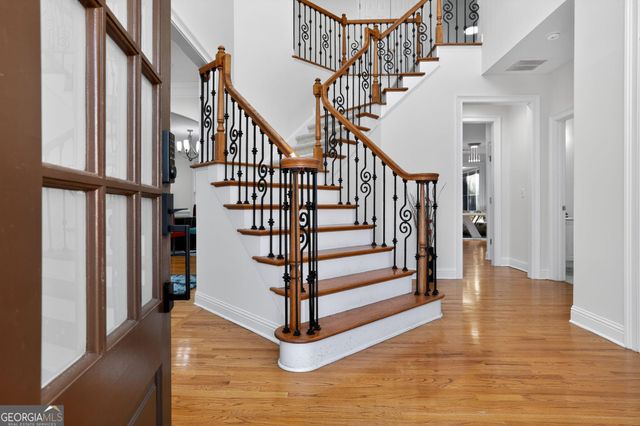 410 Fox Chase Circle, Alpharetta, GA 30005