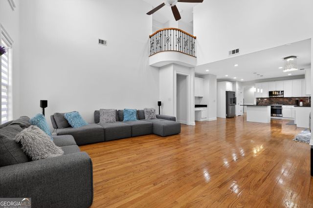 410 Fox Chase Circle, Alpharetta, GA 30005