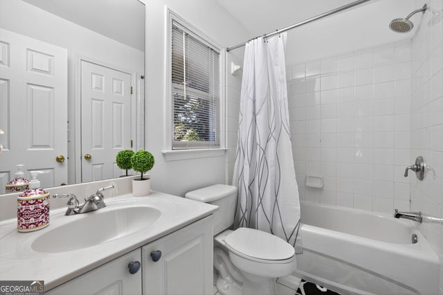 410 Fox Chase Circle, Alpharetta, GA 30005