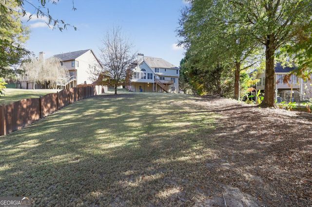 410 Fox Chase Circle, Alpharetta, GA 30005