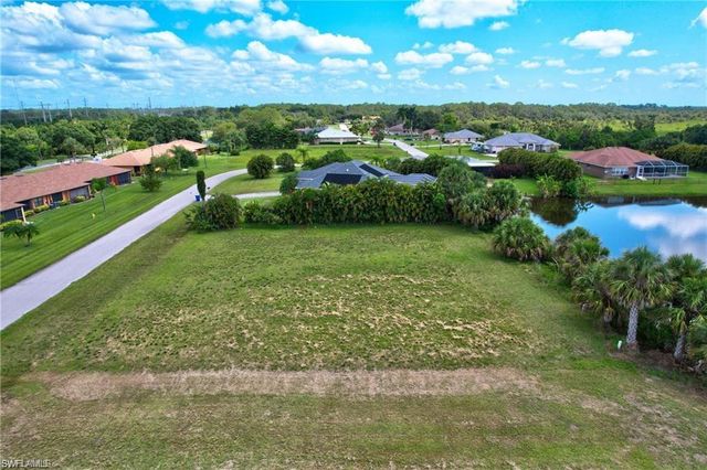 17091 Waters Edge CIR, North Fort Myers, FL 33917