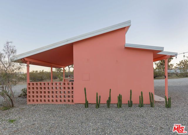 3925 Valley Vista Avenue, Yucca Valley, CA 92284