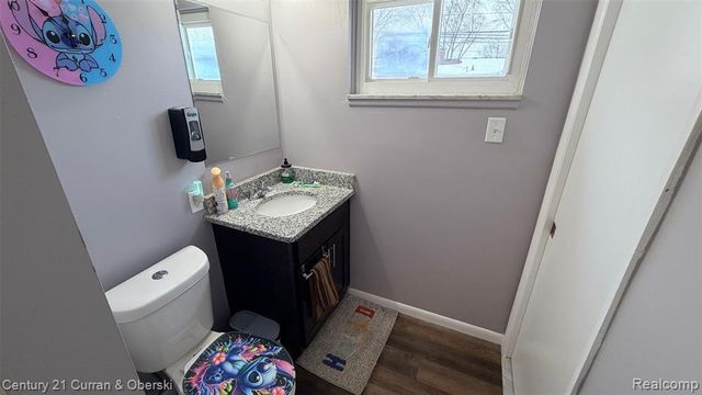 23175 Gladhill Lane, Saint Clair Shores, MI 48080