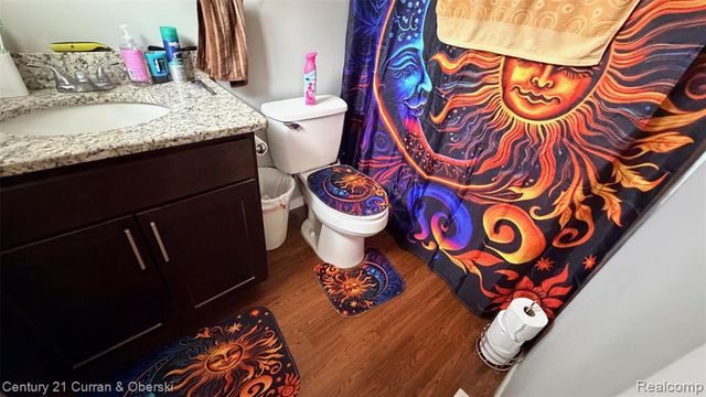 23175 Gladhill Lane, Saint Clair Shores, MI 48080