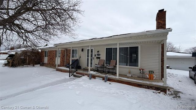 23175 Gladhill Lane, Saint Clair Shores, MI 48080