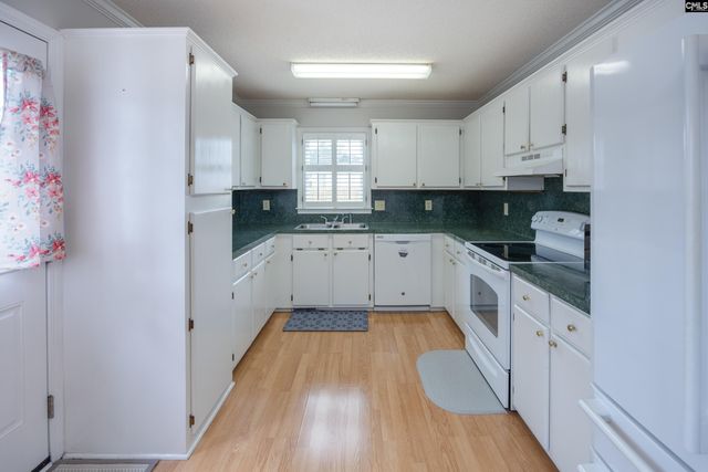 1381 Inverness Forest Drive, Lugoff, SC 29078