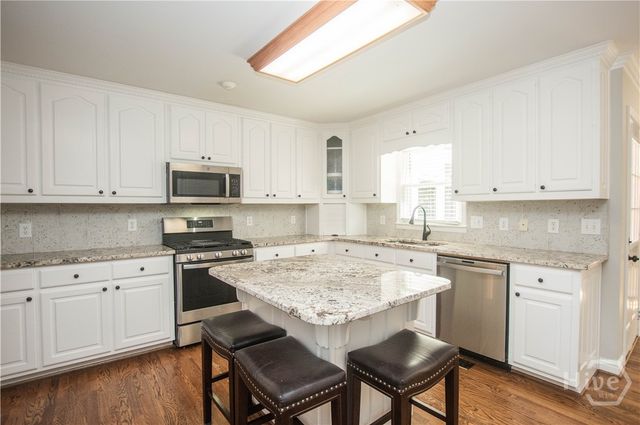 1426 Brighton Place, Loganville, GA 30052