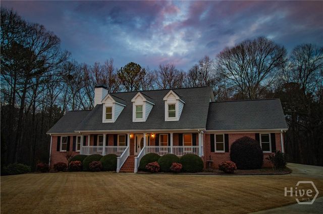 1426 Brighton Place, Loganville, GA 30052