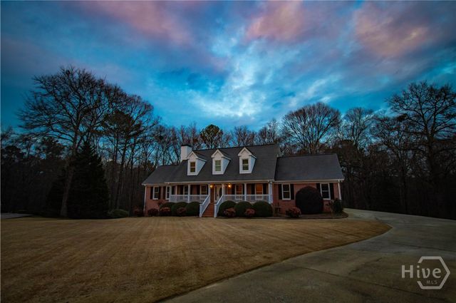 1426 Brighton Place, Loganville, GA 30052