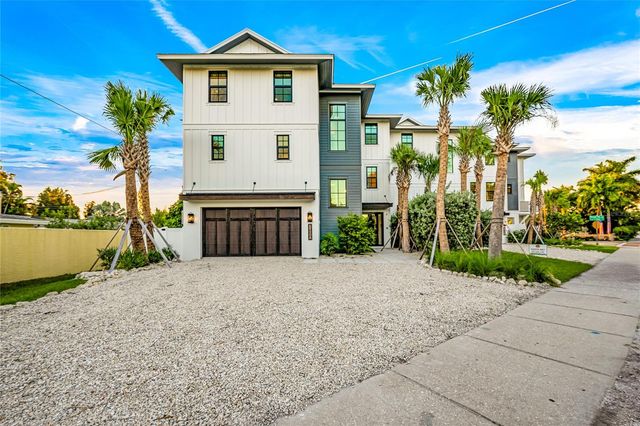 6910 MIDNIGHT PASS ROAD B, Sarasota, FL 34242