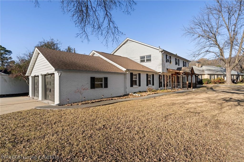 2801 Enid Street 2801 Enid Street