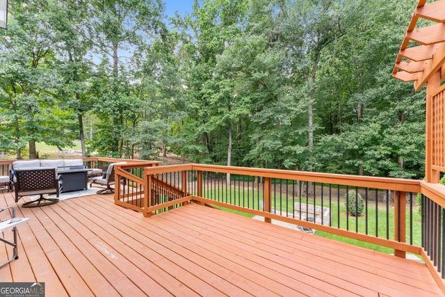 6413 Farm Ridge Court, Flowery Branch, GA 30542