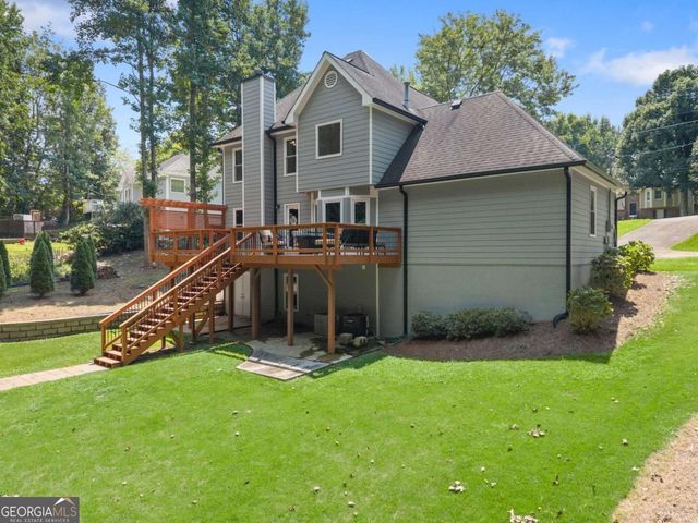 6413 Farm Ridge Court, Flowery Branch, GA 30542