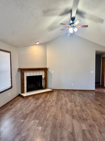 505 E Ozark Jubilee Drive, Nixa, MO 65714