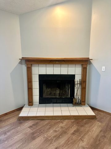 505 E Ozark Jubilee Drive, Nixa, MO 65714