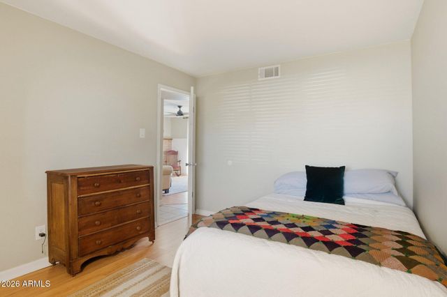 3627 W MAUNA LOA Lane, Phoenix, AZ 85053