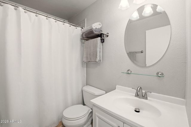 3627 W MAUNA LOA Lane, Phoenix, AZ 85053