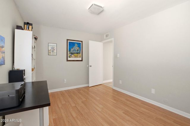 3627 W MAUNA LOA Lane, Phoenix, AZ 85053