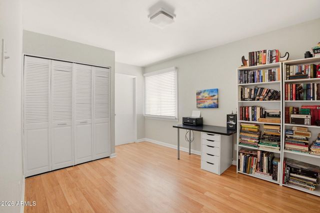 3627 W MAUNA LOA Lane, Phoenix, AZ 85053