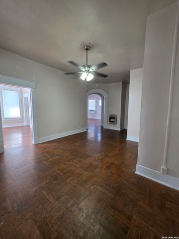 124 E Ashby Pl Apt 6, San Antonio, TX 78212