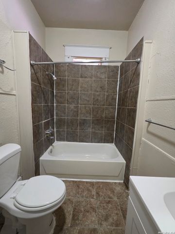 124 E Ashby Pl Apt 6, San Antonio, TX 78212