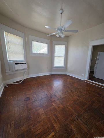 124 E Ashby Pl Apt 6, San Antonio, TX 78212