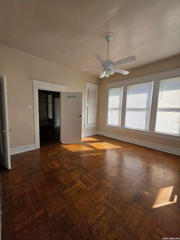 124 E Ashby Pl Apt 6, San Antonio, TX 78212