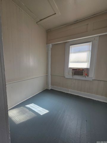 124 E Ashby Pl Apt 6, San Antonio, TX 78212