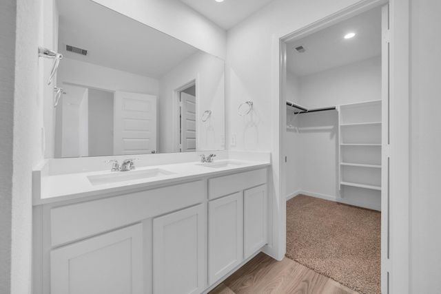 10316 Penryn Forest Trail, Houston, TX 77051