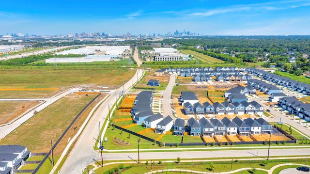 10316 Penryn Forest Trail, Houston, TX 77051