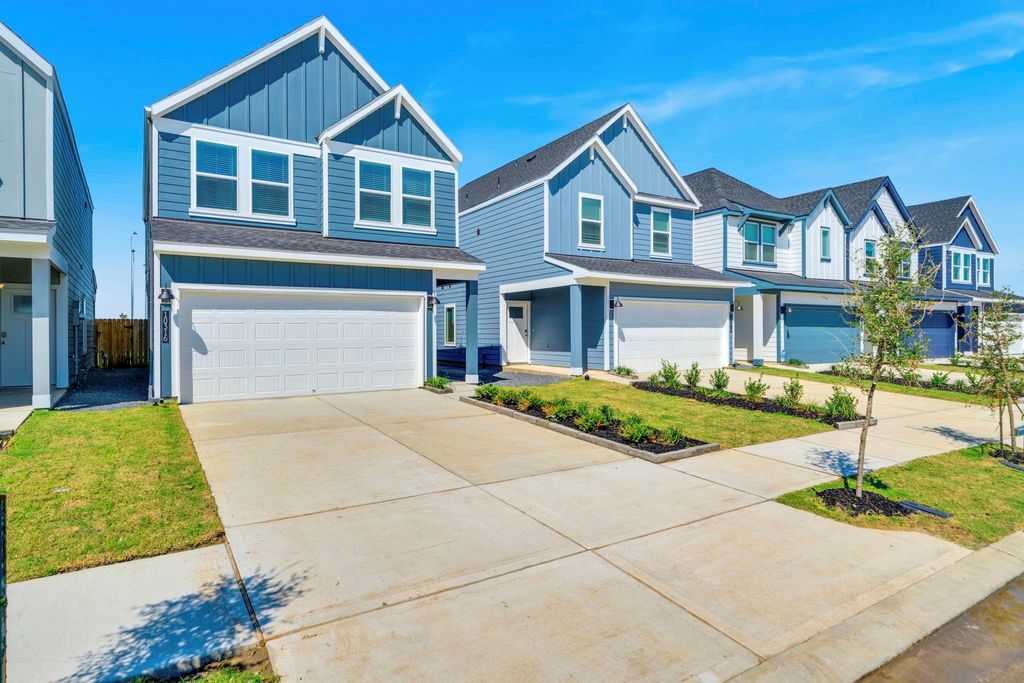 10316 Penryn Forest Trail, Houston, TX 77051