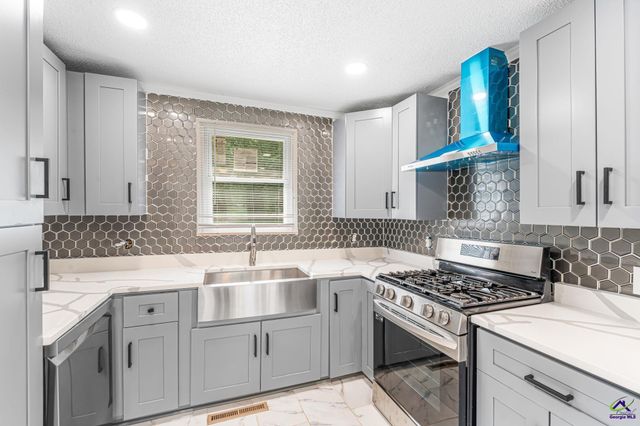 4154 Vallie Drive, Macon, GA 31204