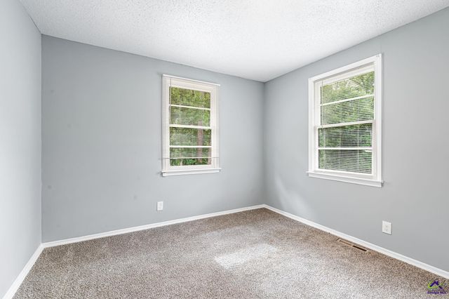 4154 Vallie Drive, Macon, GA 31204