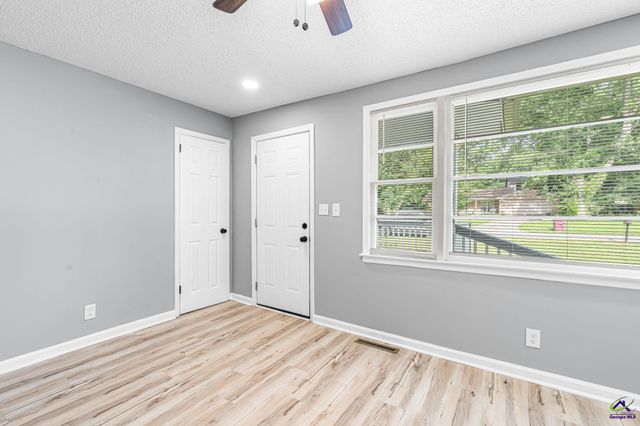 4154 Vallie Drive, Macon, GA 31204