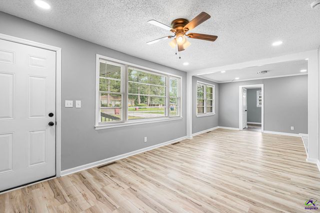 4154 Vallie Drive, Macon, GA 31204
